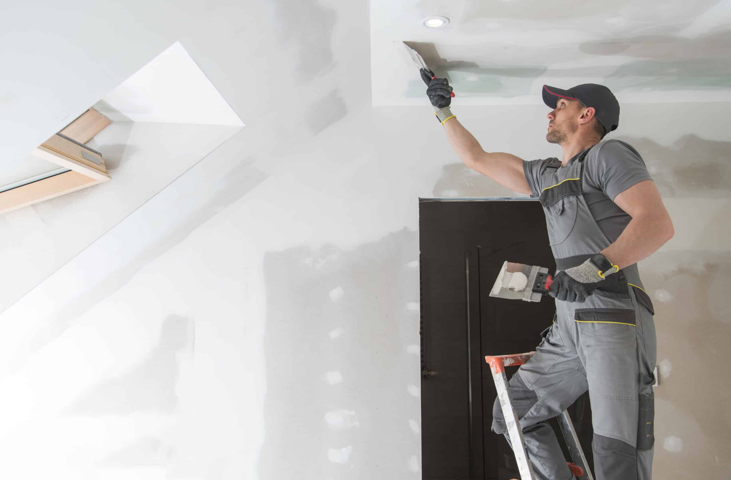 L'équipe Plâtrage DPC au travail sur un chantier